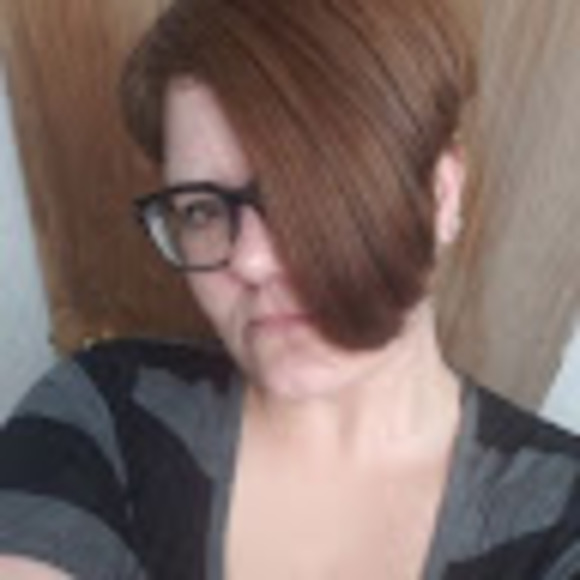 Meet your Posher, Crystal - Picture 1 of 1